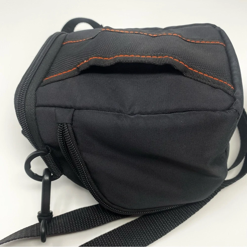 Case Logic Black Padded Compact system/hybrid Camera Bag DCB304 NWT